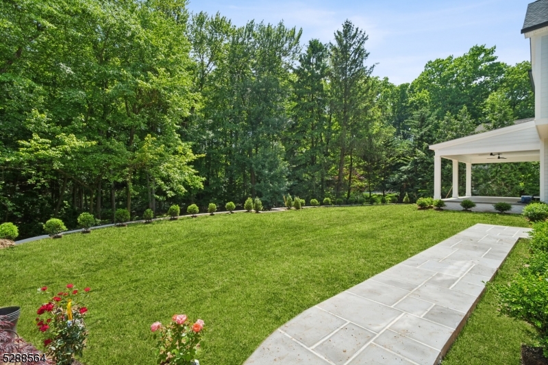 11 Addison Drive Short Hills, NJ 07078 - Photo 4 of 50