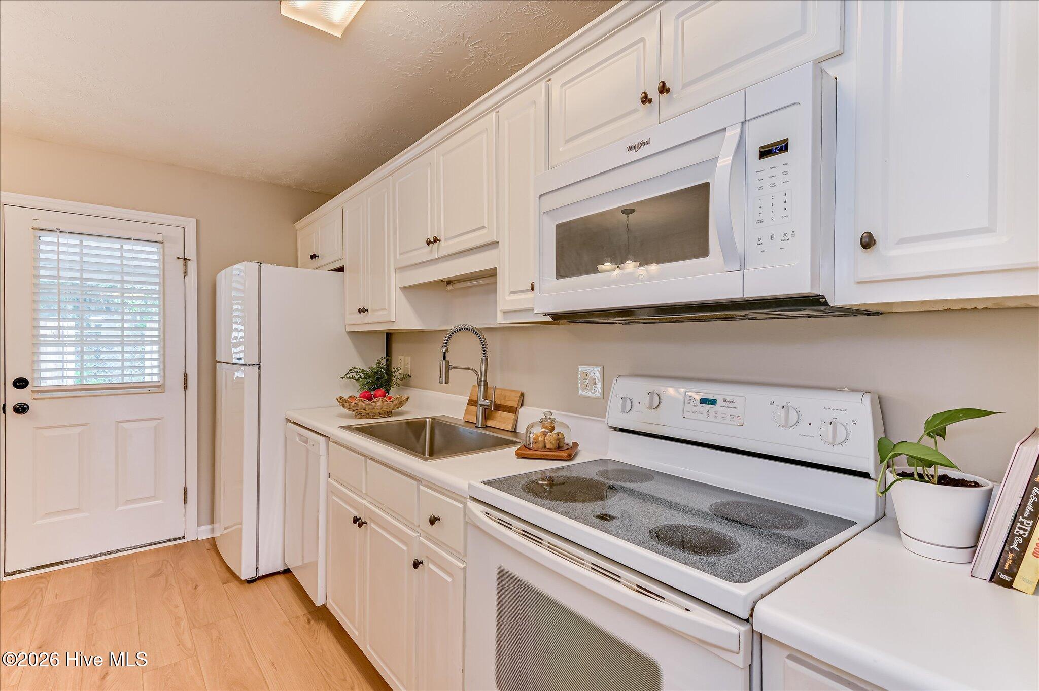 403 Laurel Place Martinez, GA 30907 - Photo 11 of 25
