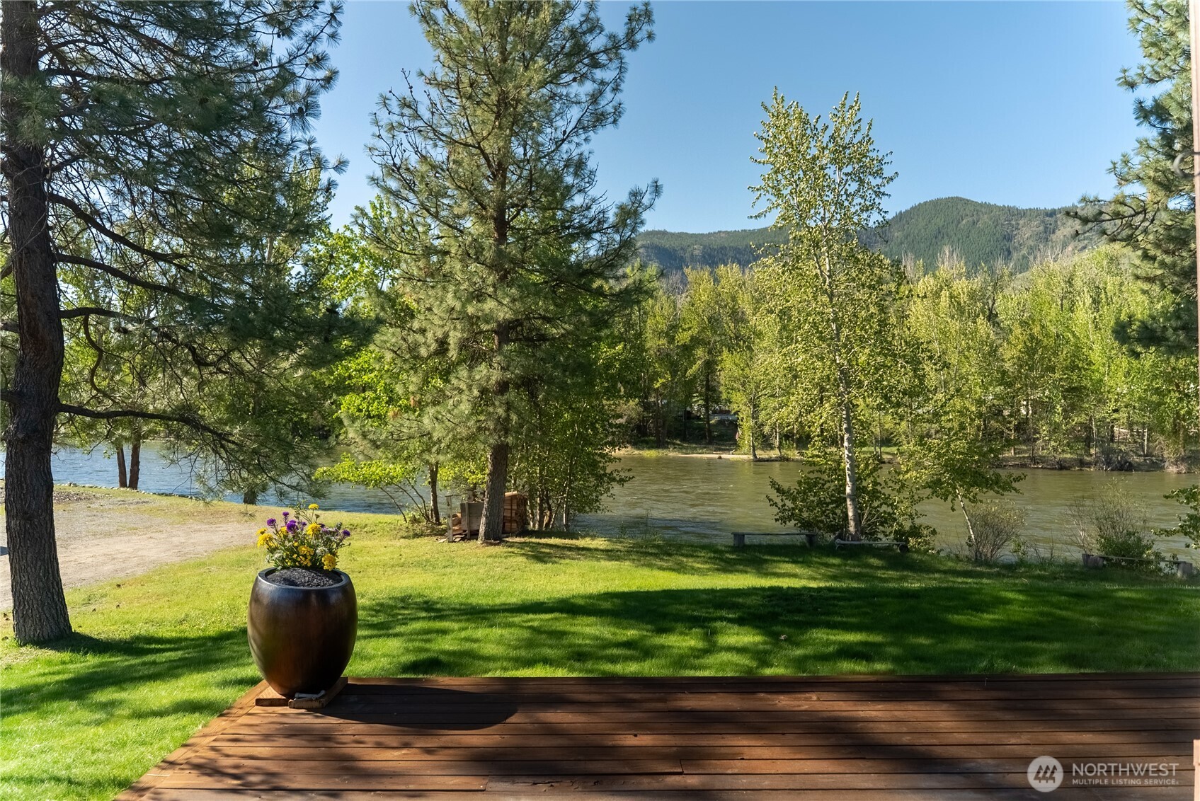 1013 Riverside Avenue Twisp, WA 98856 - Photo 37 of 40