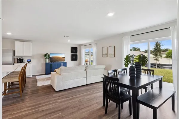 $312,990 | 1080 Bear Hammock Drive, Umatilla, FL 32784