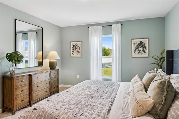 $312,990 | 1080 Bear Hammock Drive, Umatilla, FL 32784