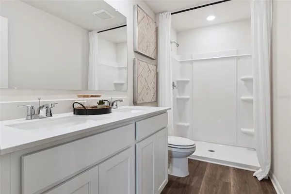 $312,990 | 1080 Bear Hammock Drive, Umatilla, FL 32784