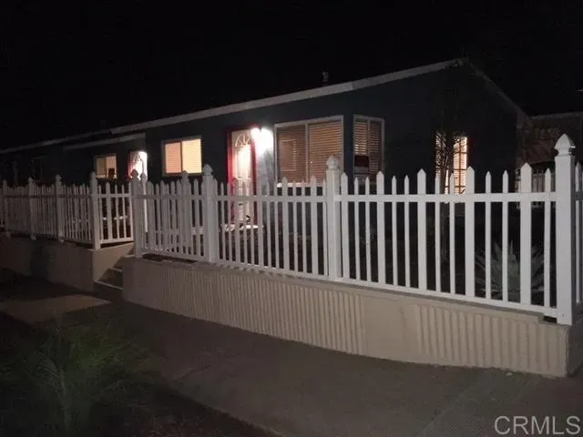 $2,200 | 1402 Dubuque Street, Oceanside, CA 92058