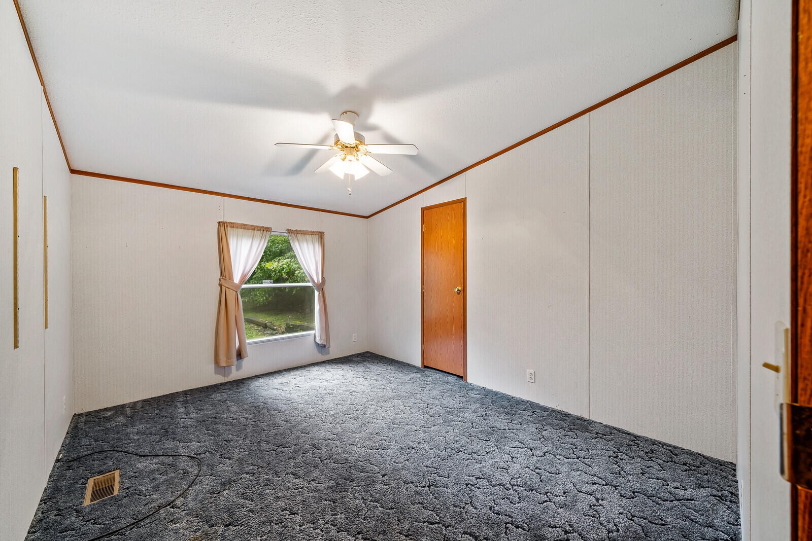 135 Joe Voiles Road Jamestown, TN 38556 - Photo 26 of 36 Gallery Image 26