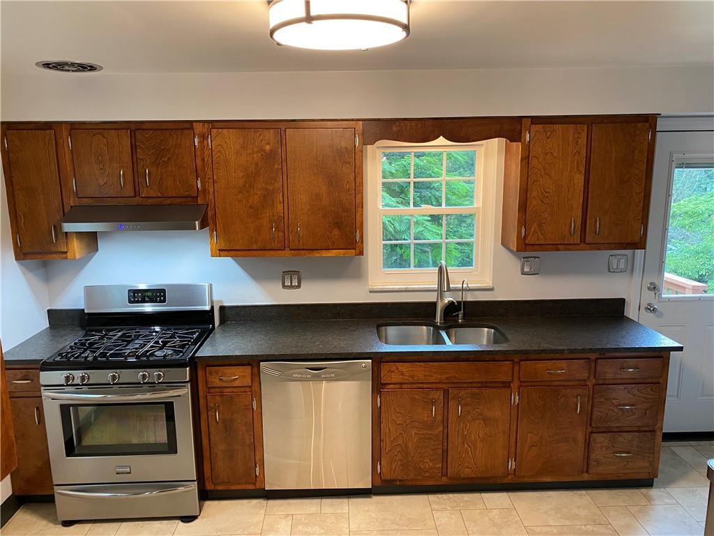 503 Edgewood Road Pittsburgh, PA 15221 - Photo 13 of 38 Gallery Image 13