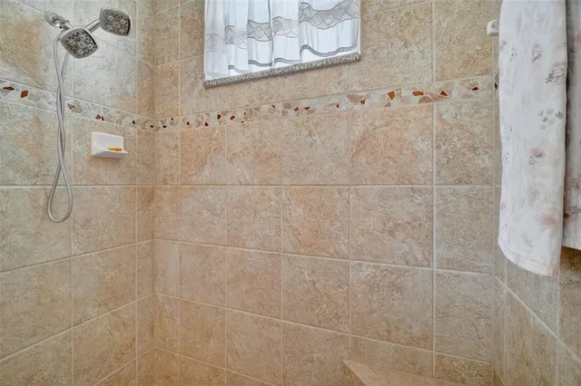 $379,999 | 11276 Southeast 170th Place, Summerfield, FL 34491