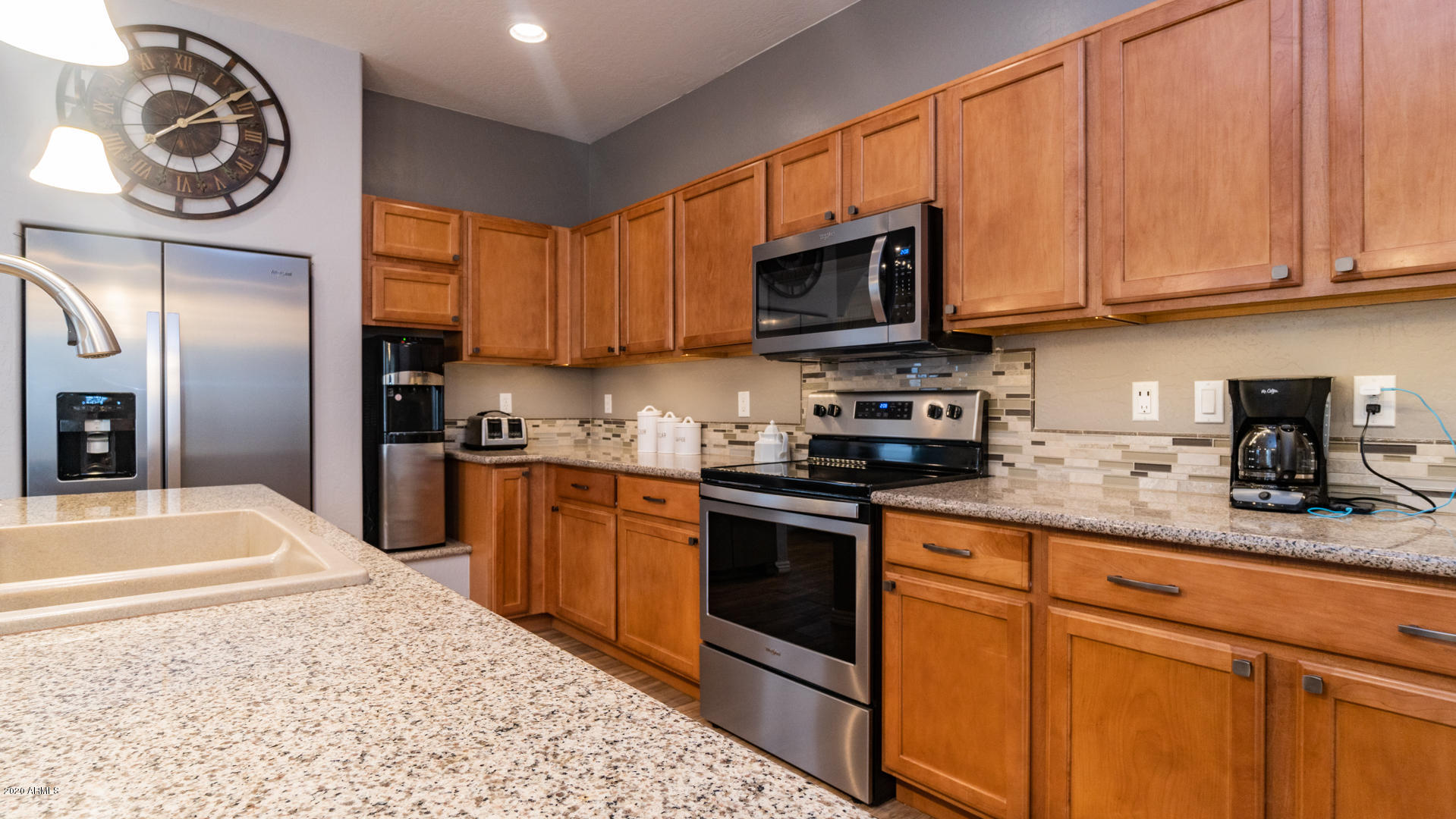 2554 West Granite Pass Road Phoenix, AZ 85085 - Photo 13 of 26 2553 W Granite Pass Rd-15