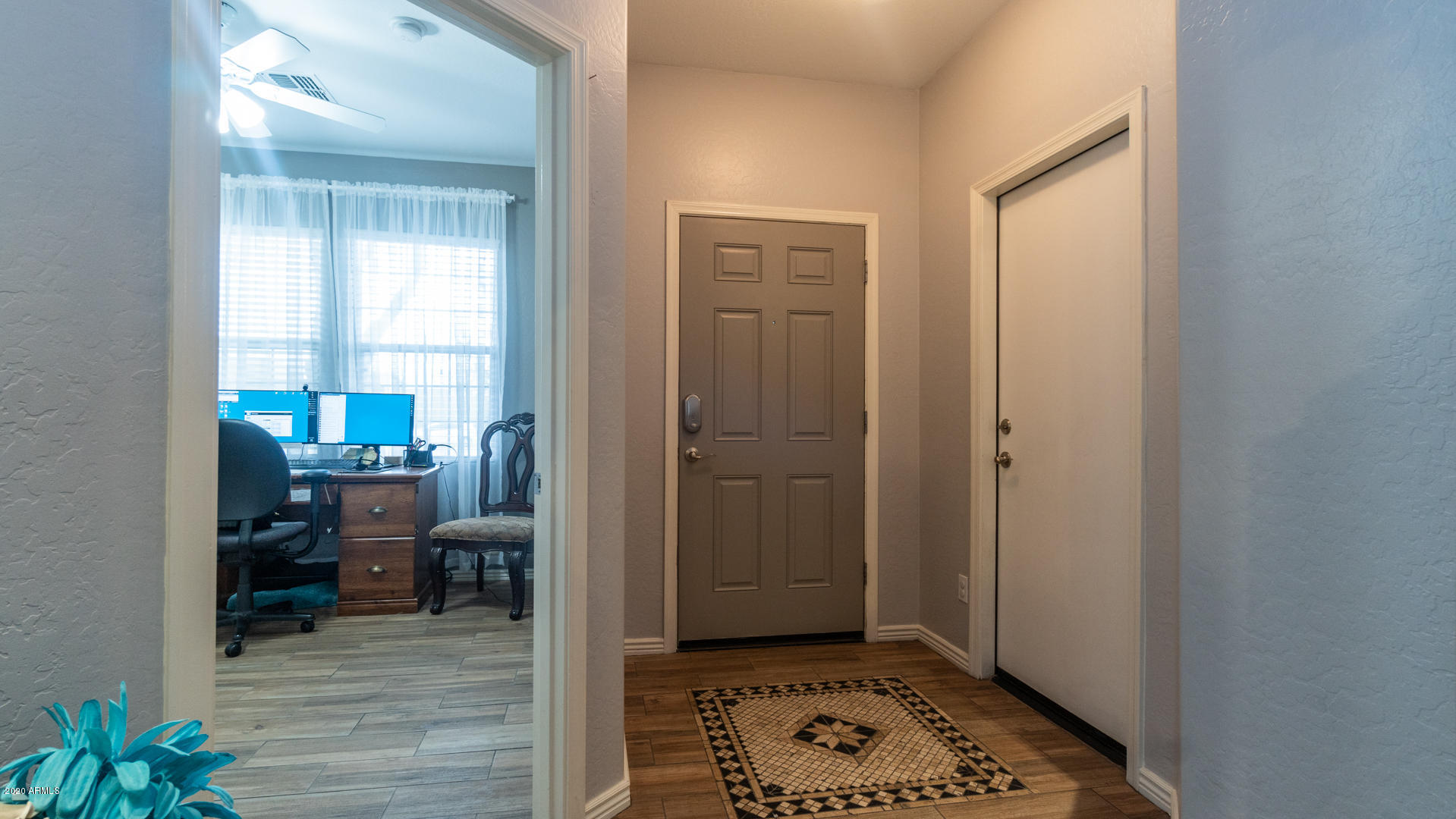 2553 W Granite Pass Rd-8