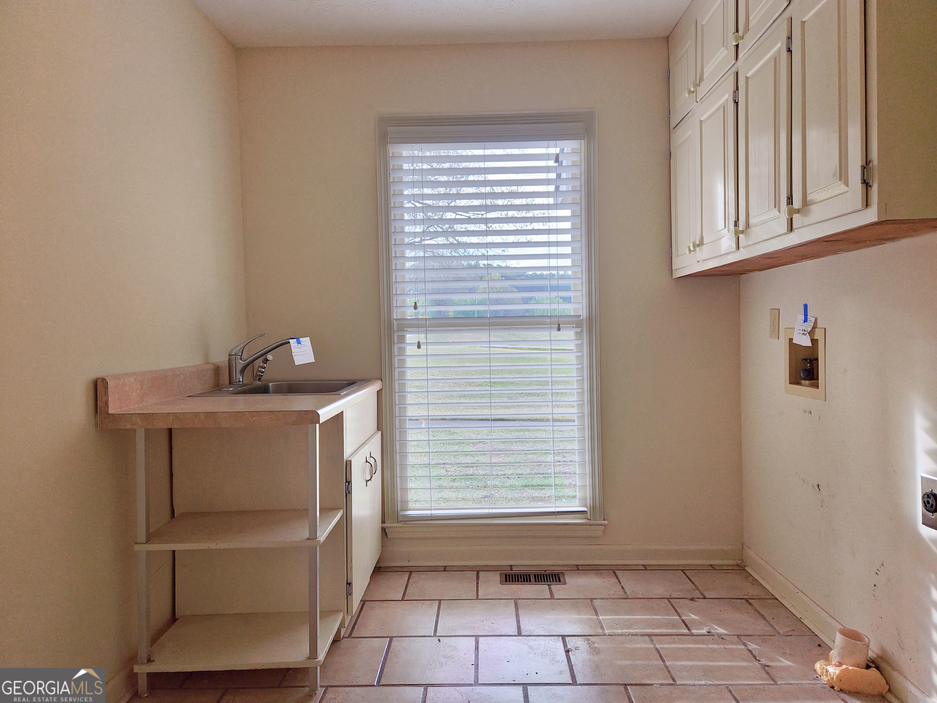 1055 Mobley Bridge Road Hogansville, GA 30230 - Photo 20 of 29