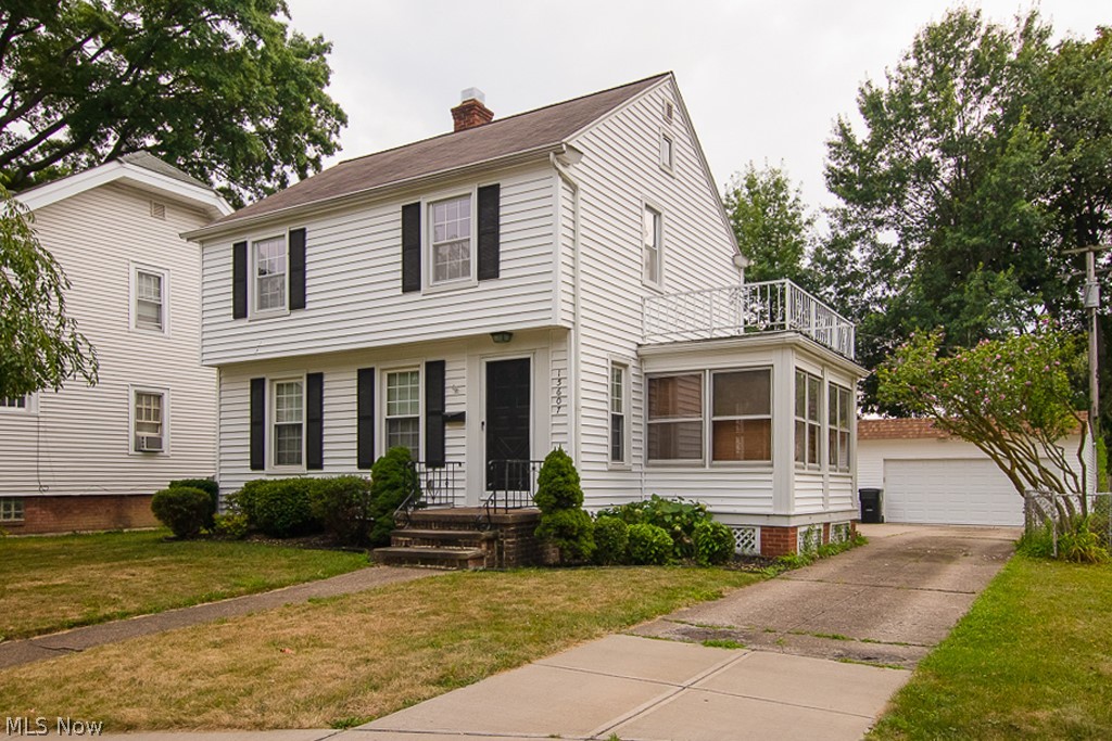 15607 Munn Road Cleveland, OH 44111 - Photo 2 of 29 Gallery Image 2