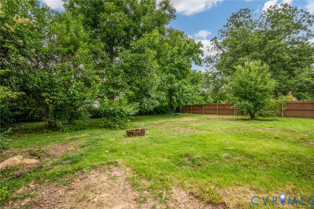 1704 Lyndover Road Richmond, VA 23222 - Photo 5 of 20