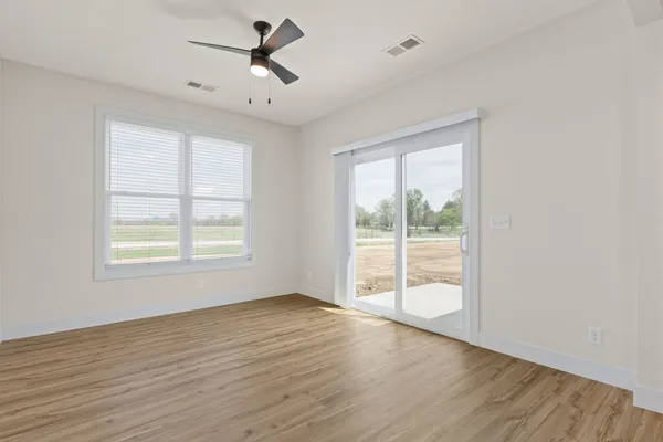 $347,114 | 1 Frank Court, Le Claire, IA 52753