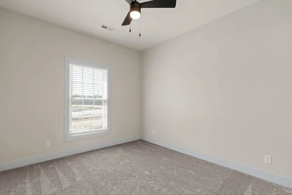 $347,114 | 1 Frank Court, Le Claire, IA 52753