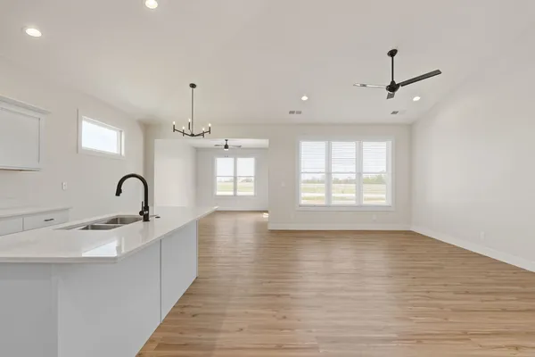 $347,114 | 1 Frank Court, Le Claire, IA 52753