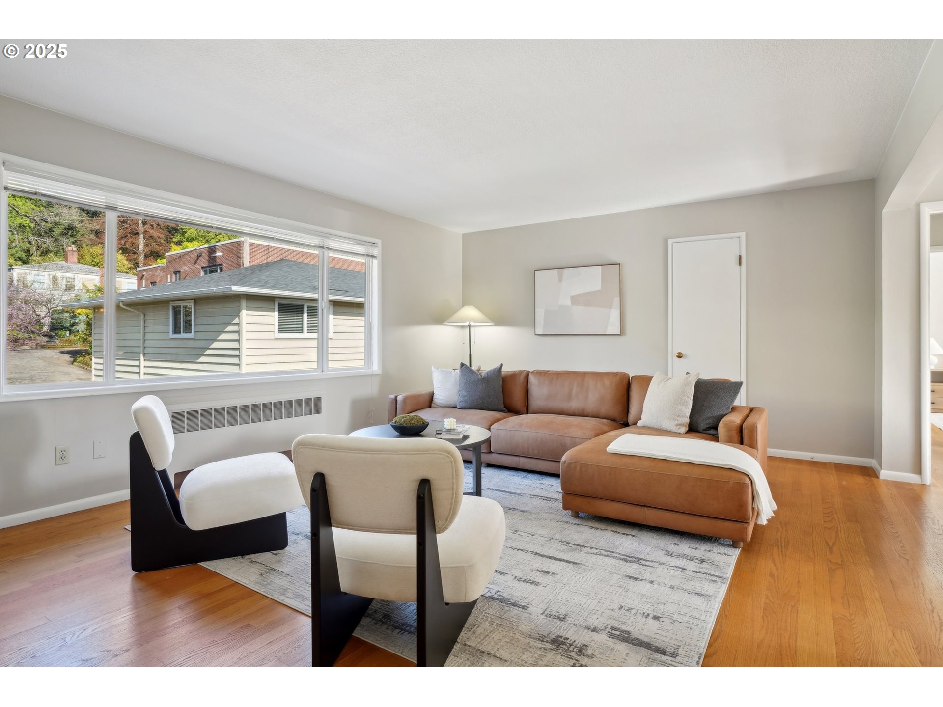 2355 Southwest Cedar Street, Unit 11 Portland, OR 97205 - Photo 9 of 32 Gallery Image 9