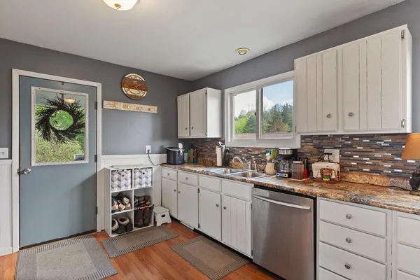 $275,000 | 14321 West Austin Road, Manchester, MI 48158