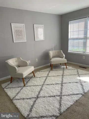 $2,400 | 5706 Osprey Court, Clifton, VA 20124