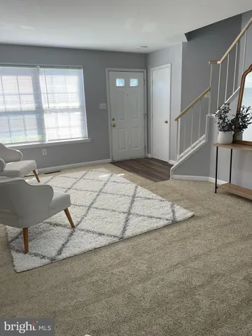 $2,400 | 5706 Osprey Court, Clifton, VA 20124