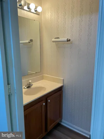 $2,400 | 5706 Osprey Court, Clifton, VA 20124