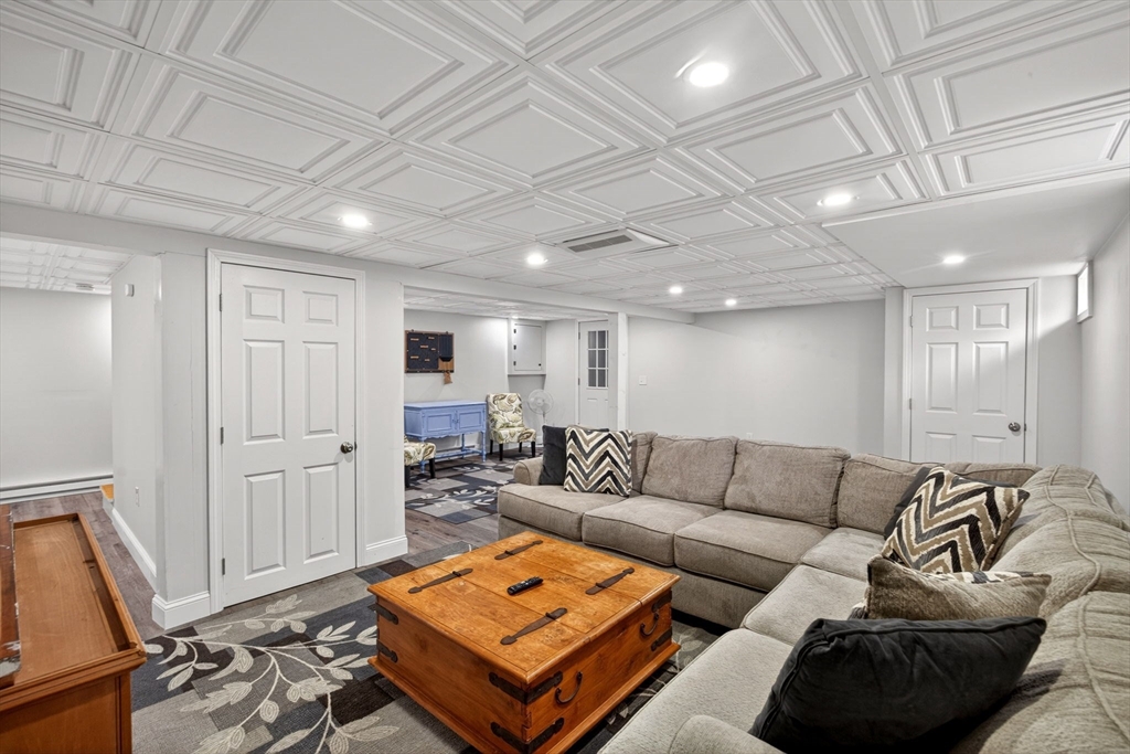 35 Pine Tree Road Chatham, MA 02659 - Photo 25 of 38 Gallery Image 25