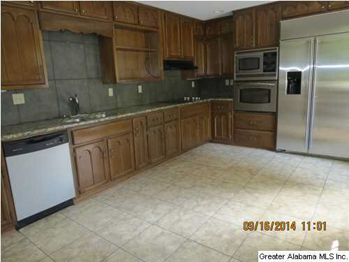 1108 Sunhill Road Northwest Birmingham, AL 35215 - Photo 3 of 4
