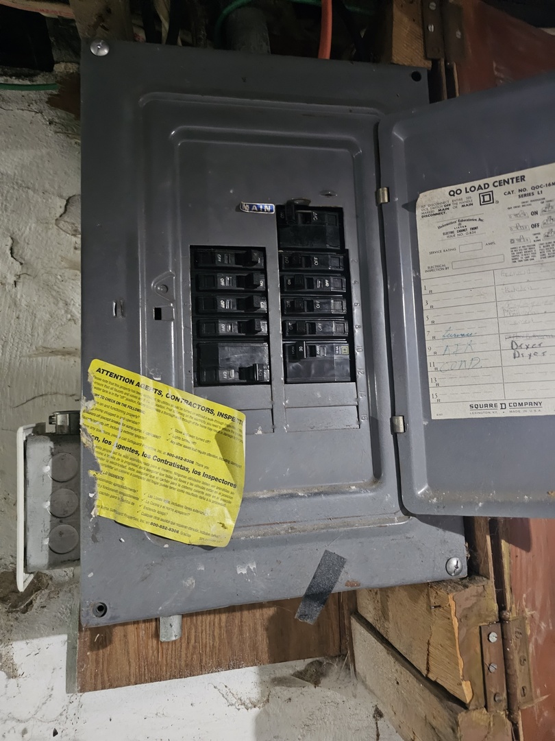 1114 25th Street Moline, IL 61265 - Photo 18 of 18 a view of a swimming pool