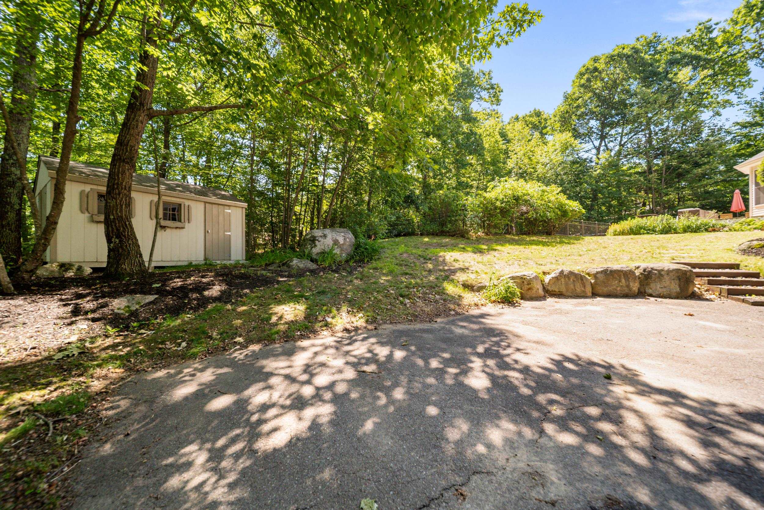 159 Peppermint Street Goffstown, NH 03045 - Photo 38 of 49 Gallery Image 38