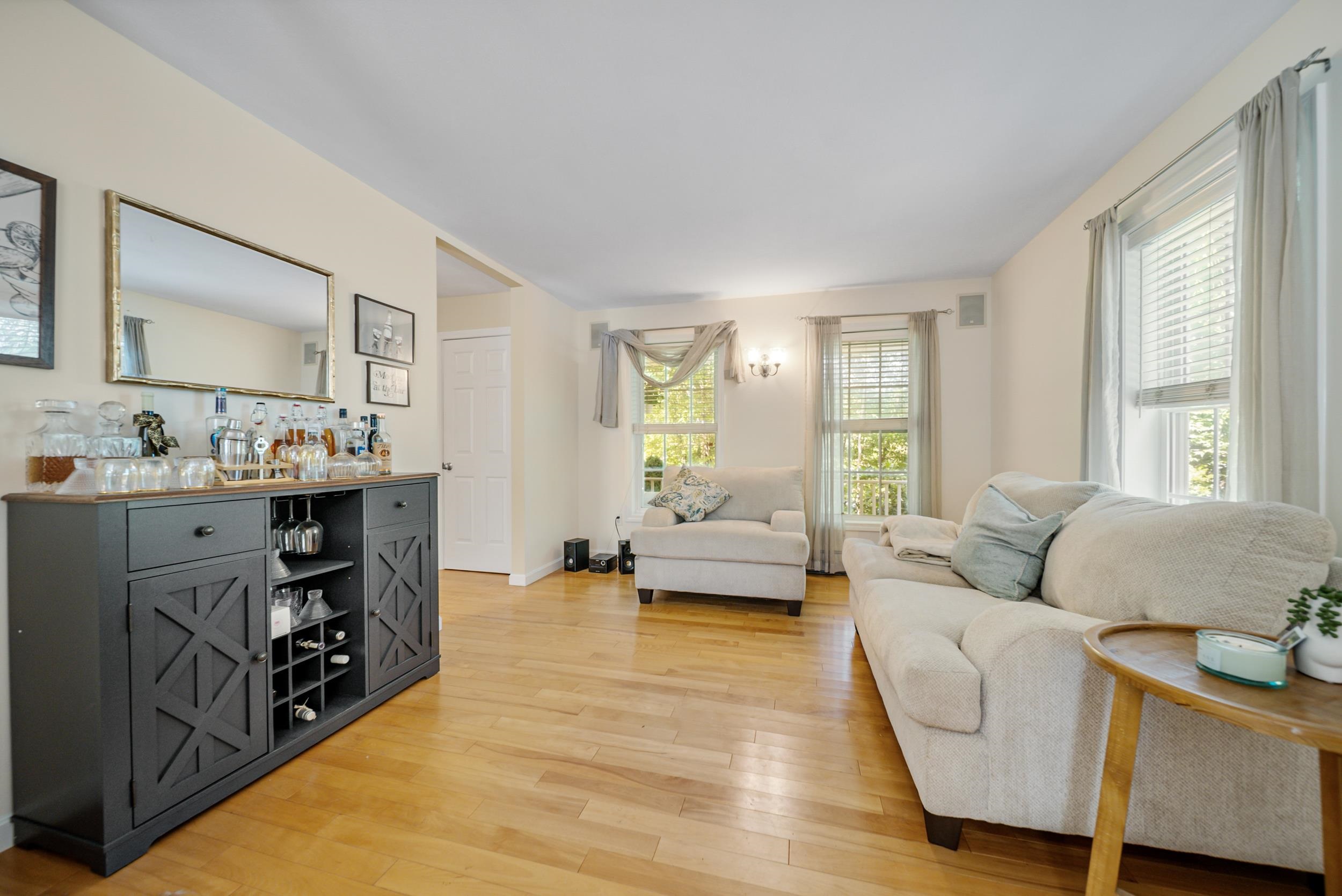 159 Peppermint Street Goffstown, NH 03045 - Photo 8 of 49 Gallery Image 8