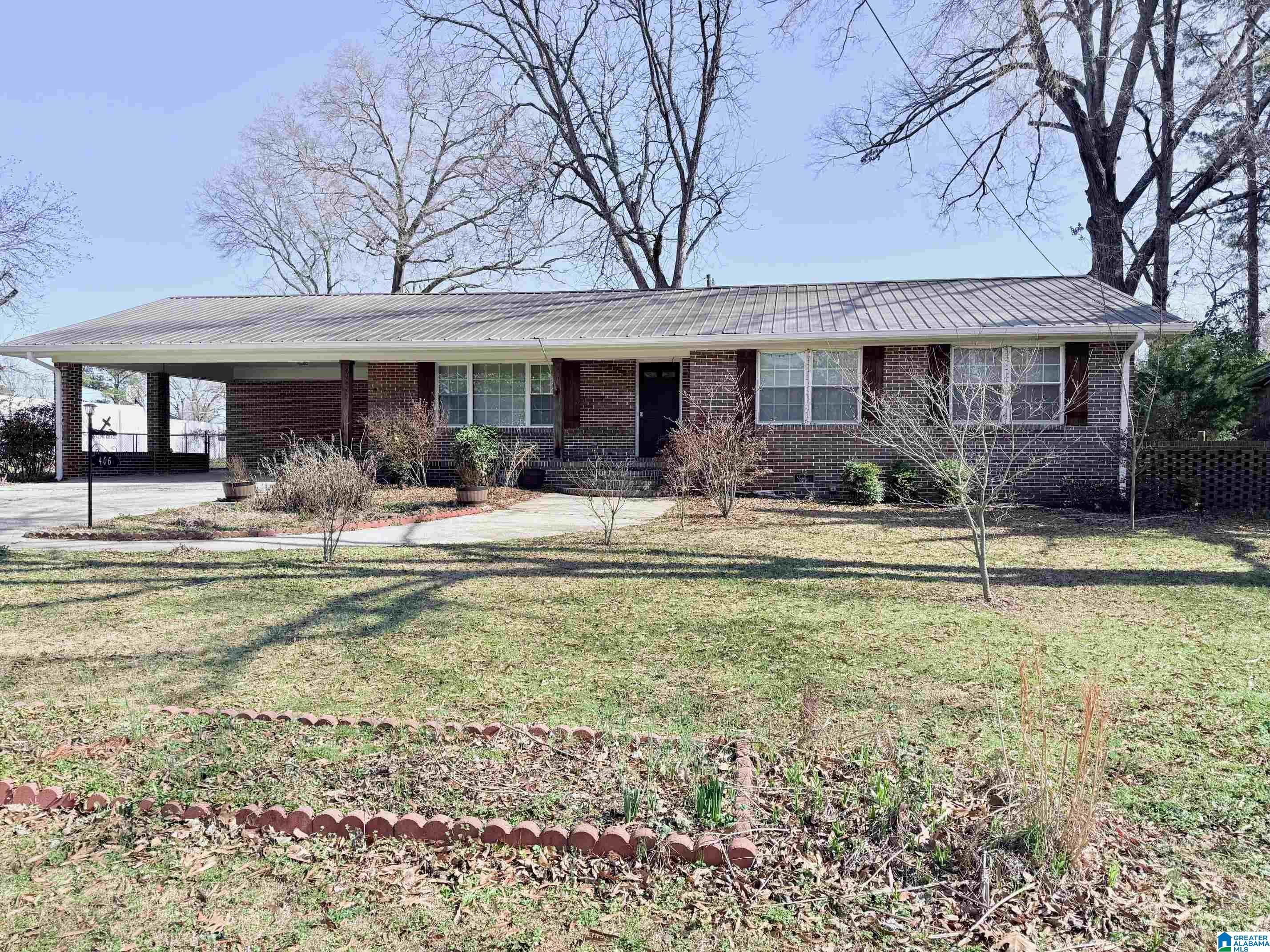 406 Riddle Avenue Piedmont, AL 36272 - Photo 2 of 51
