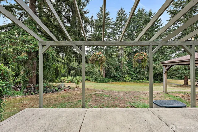 $695,000 | 8610 Long Lake Road Southeast, Port Orchard, WA 98367