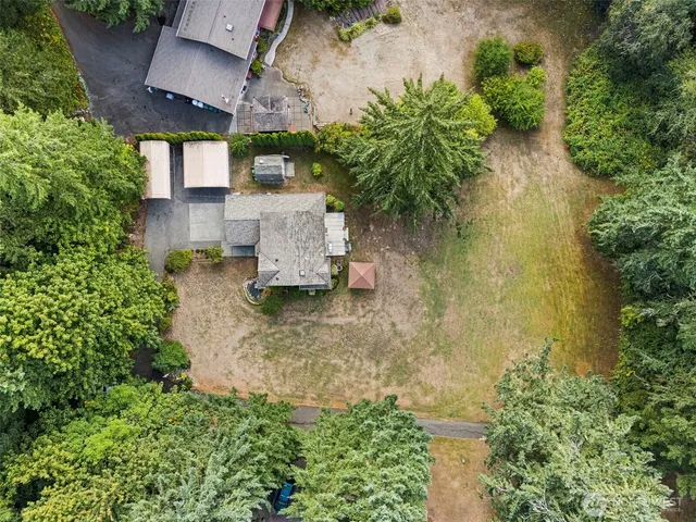 $695,000 | 8610 Long Lake Road Southeast, Port Orchard, WA 98367