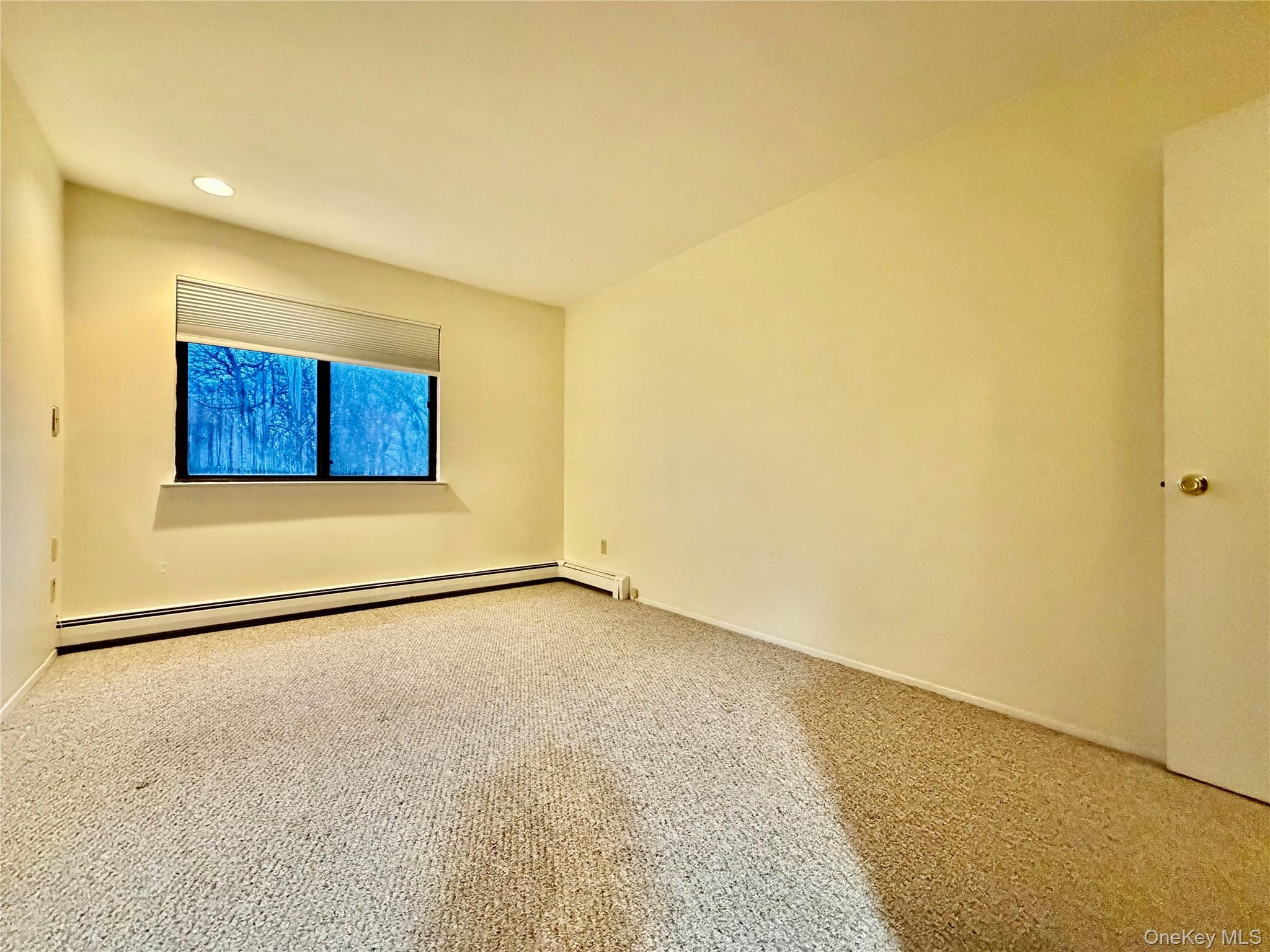 75 Greenway Close Rye Brook, NY 10573 - Photo 2 of 20