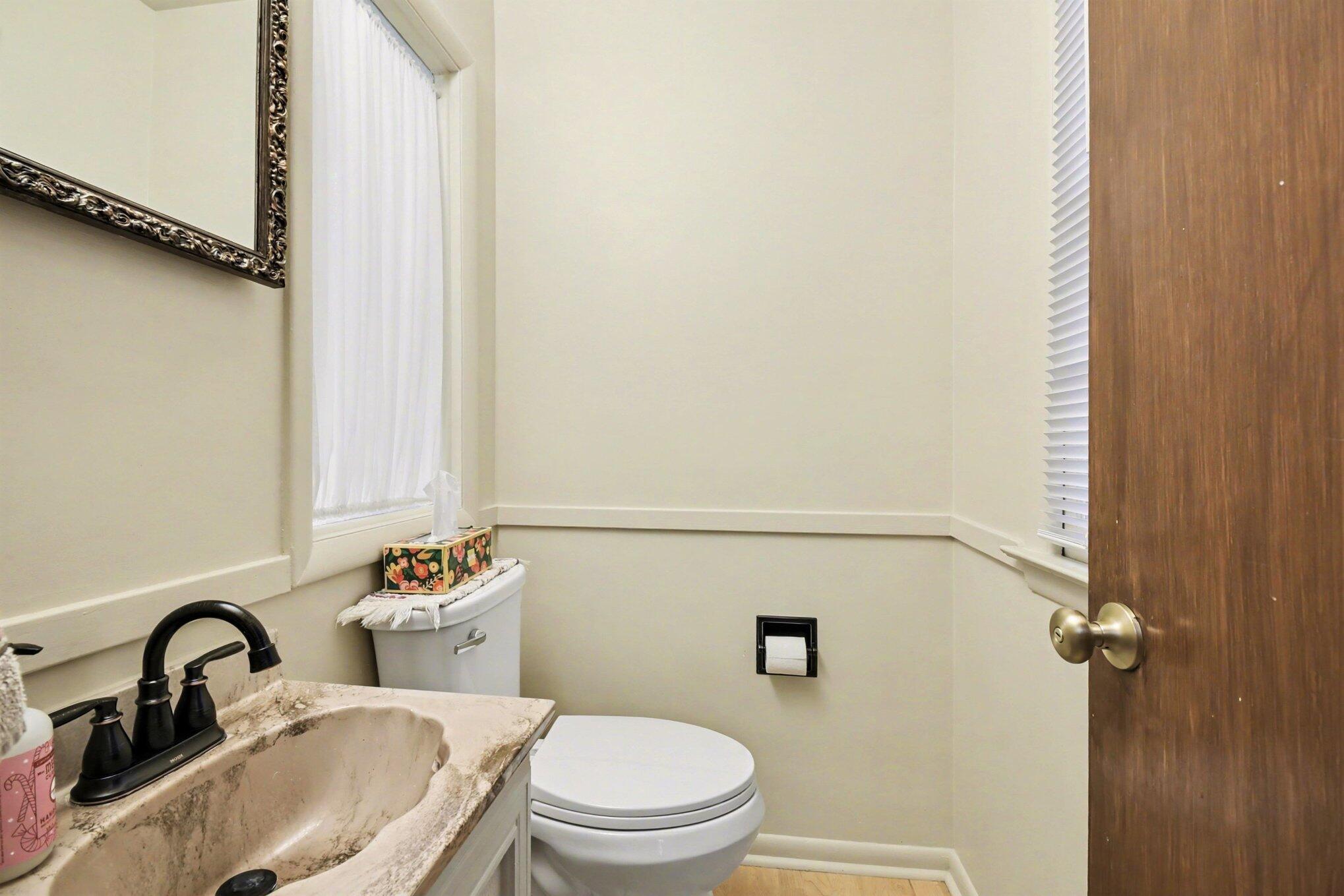 694 68th Street Southwest Byron Center, MI 49315 - Photo 25 of 40 018_file_9557