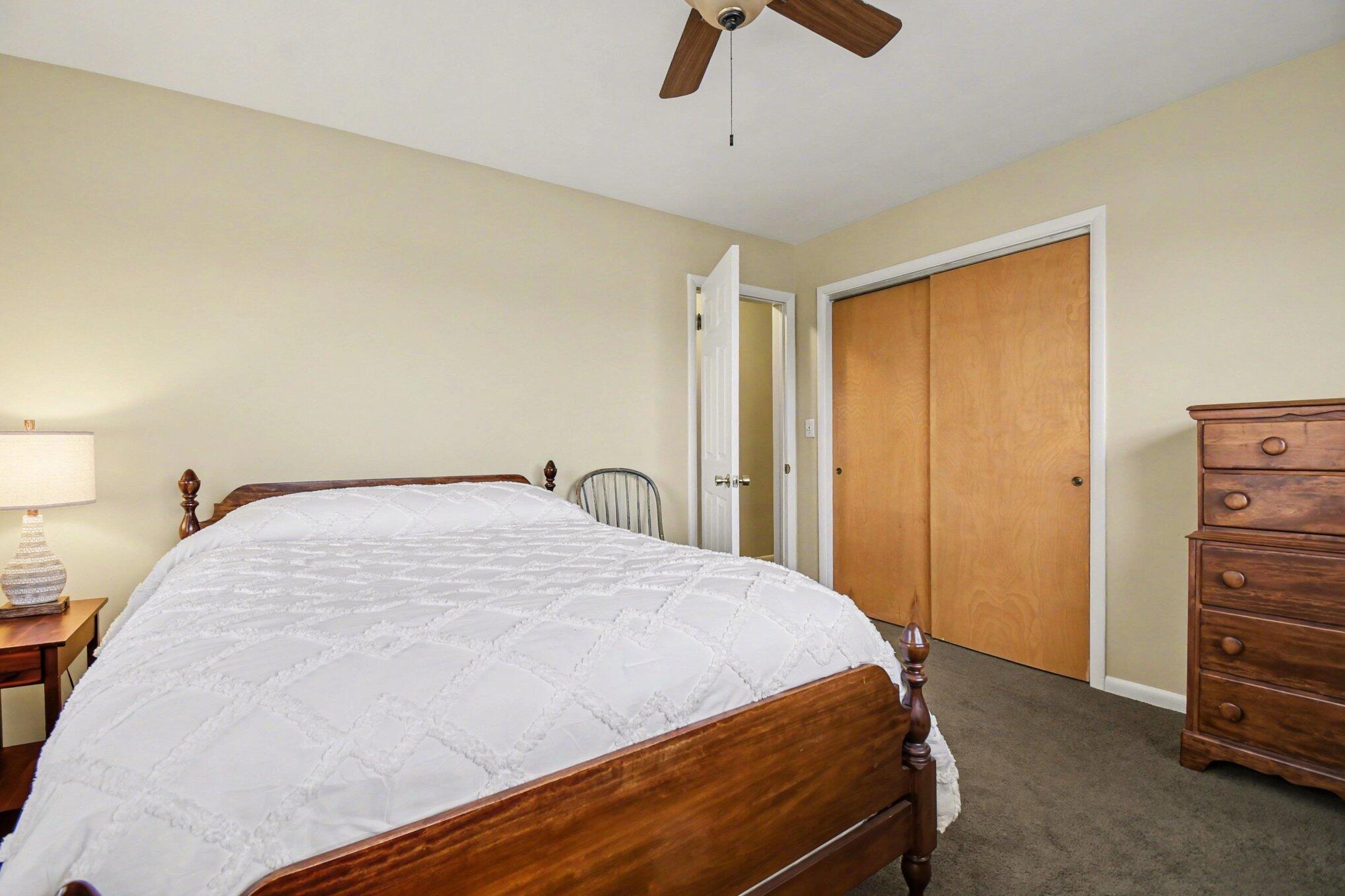 694 68th Street Southwest Byron Center, MI 49315 - Photo 26 of 40 019_file_8082