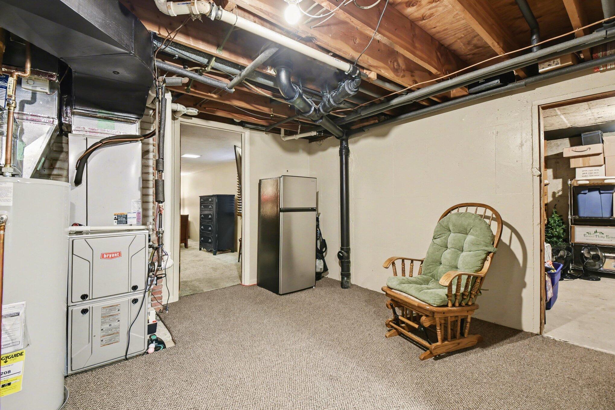 694 68th Street Southwest Byron Center, MI 49315 - Photo 31 of 40 026_file_4541