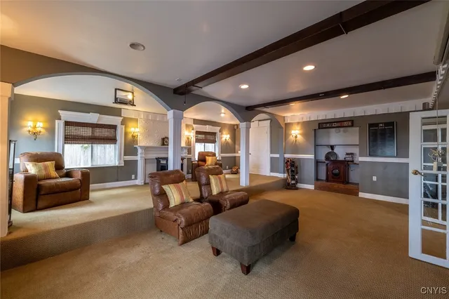 $915,000 | 1079 Highway 49, Constantia, NY 13028