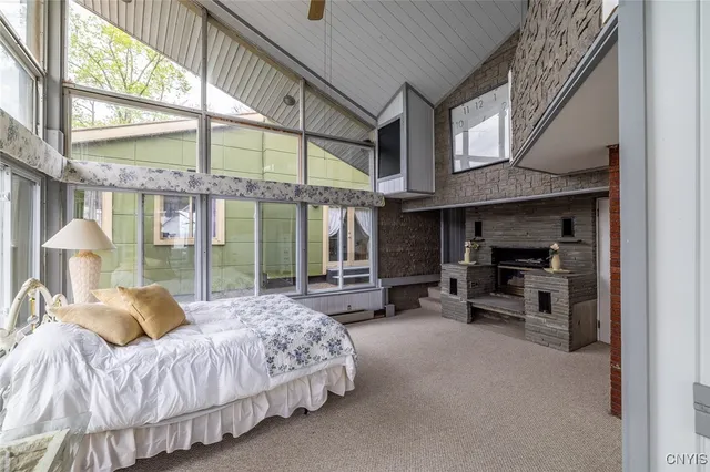 $915,000 | 1079 Highway 49, Constantia, NY 13028