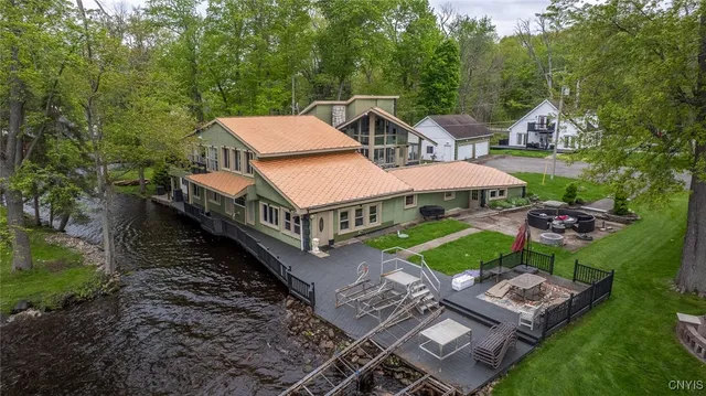 $915,000 | 1079 Highway 49, Constantia, NY 13028