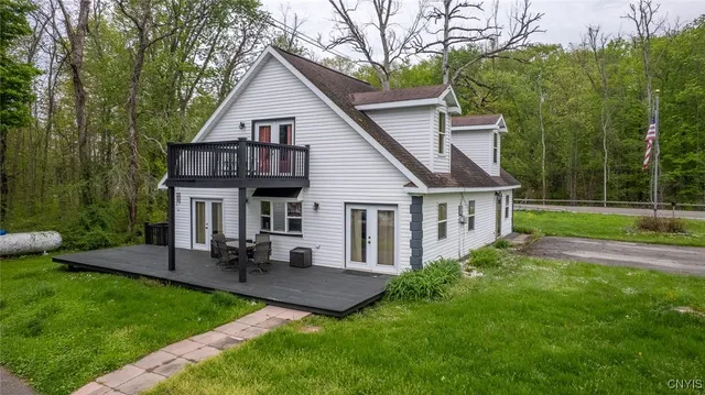 $915,000 | 1079 Highway 49, Constantia, NY 13028