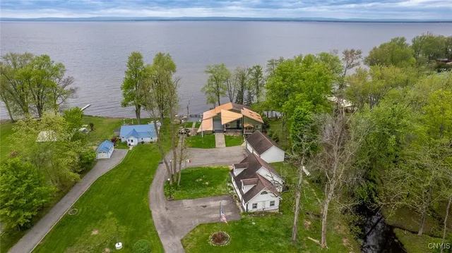 $915,000 | 1079 Highway 49, Constantia, NY 13028