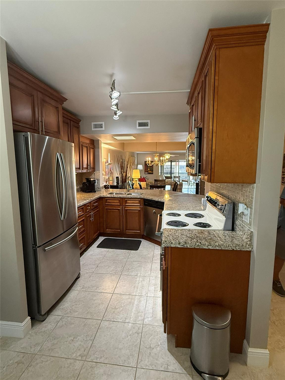 23380 Carolwood Lane, Unit 408 Boca Raton, FL 33428 - Photo 2 of 14 Photo 2