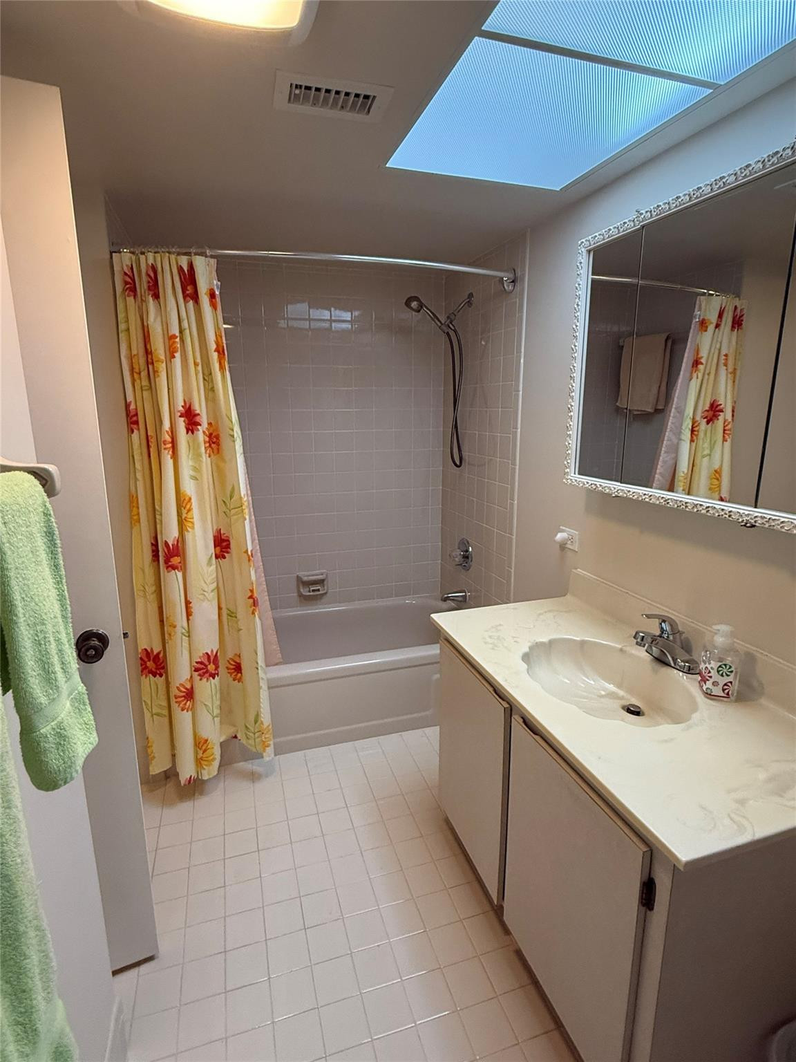 23380 Carolwood Lane, Unit 408 Boca Raton, FL 33428 - Photo 8 of 14 Photo 8