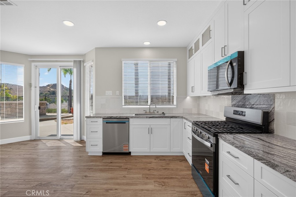 8258 Cheshire Road Orange, CA 92867 - Photo 13 of 55