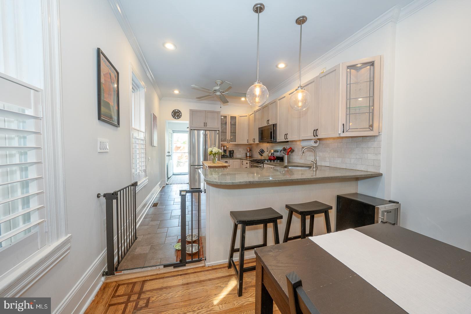 883 Pennock Street Philadelphia, PA 19130 - Photo 15 of 40