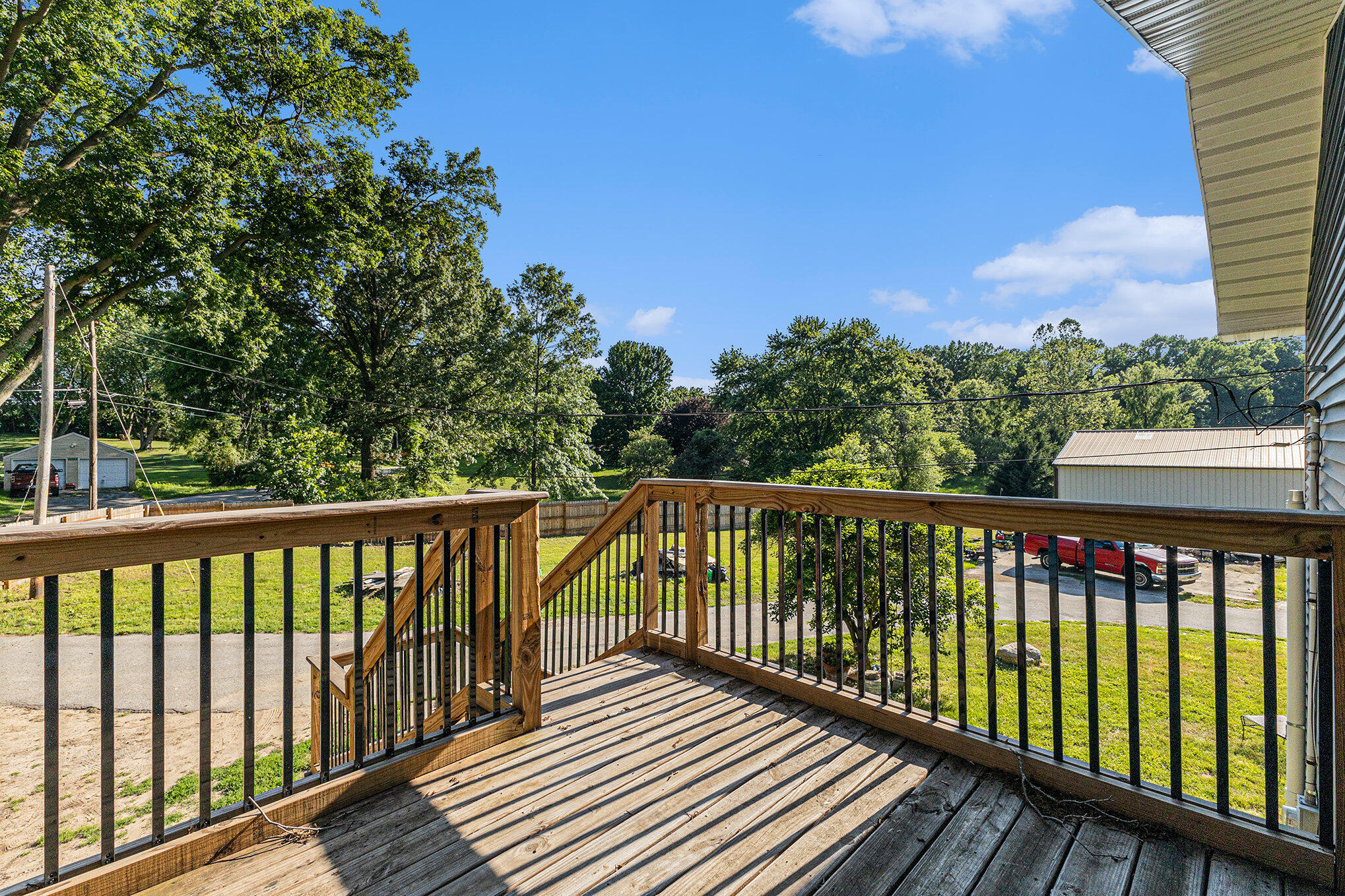 1941 North Shebel Road Michigan City, IN 46360 - Photo 23 of 33 2038x1359