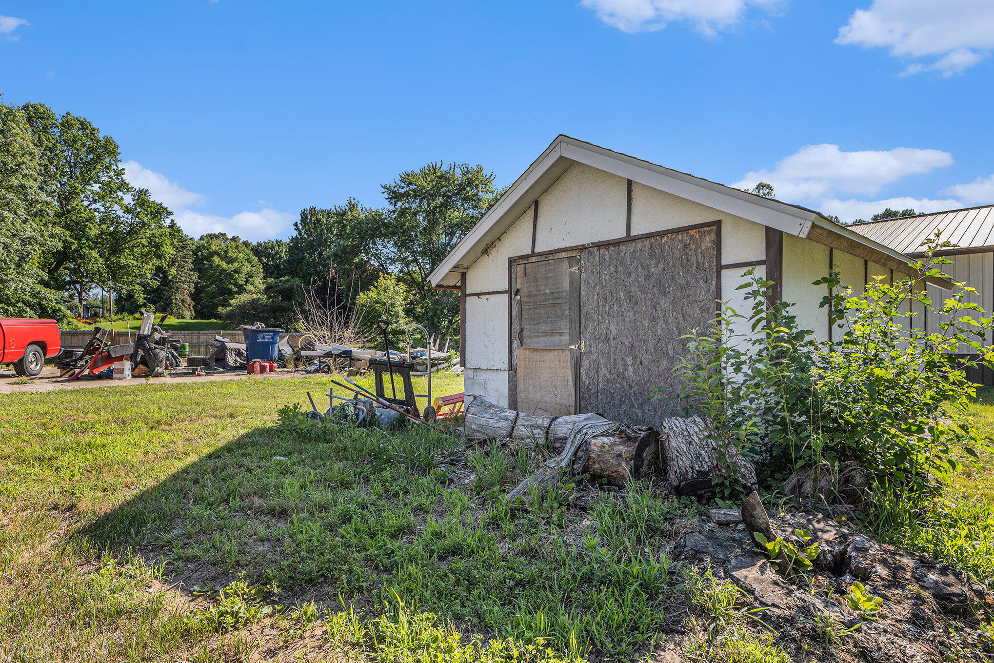 1941 North Shebel Road Michigan City, IN 46360 - Photo 27 of 33 2038x1359