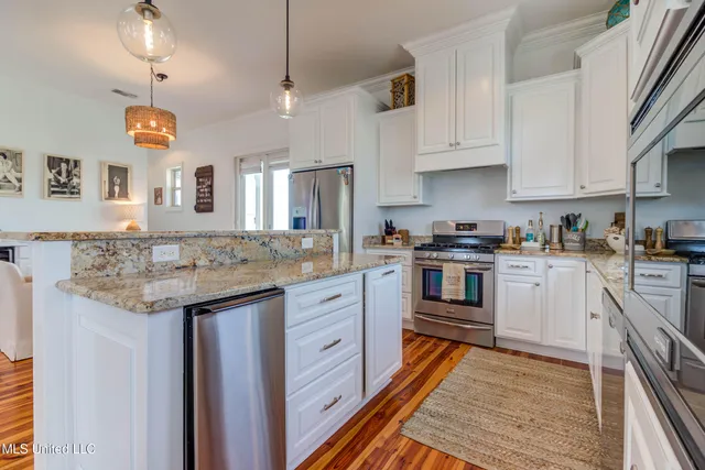 $589,000 | 430 Russell Avenue, Long Beach, MS 39560