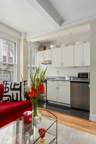 $575,000 | 325 West 45th Street, Unit 319 | Hell's Kitchen