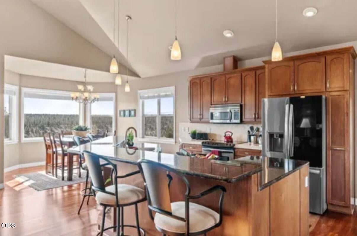 17665 Mountain View Road Sisters, OR 97759 - Photo 6 of 18 Gallery Image 6