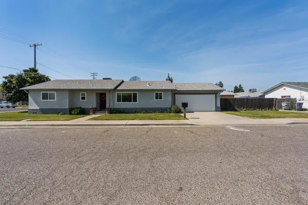$405,000 | 1391 South Orange Street, Turlock, CA 95380